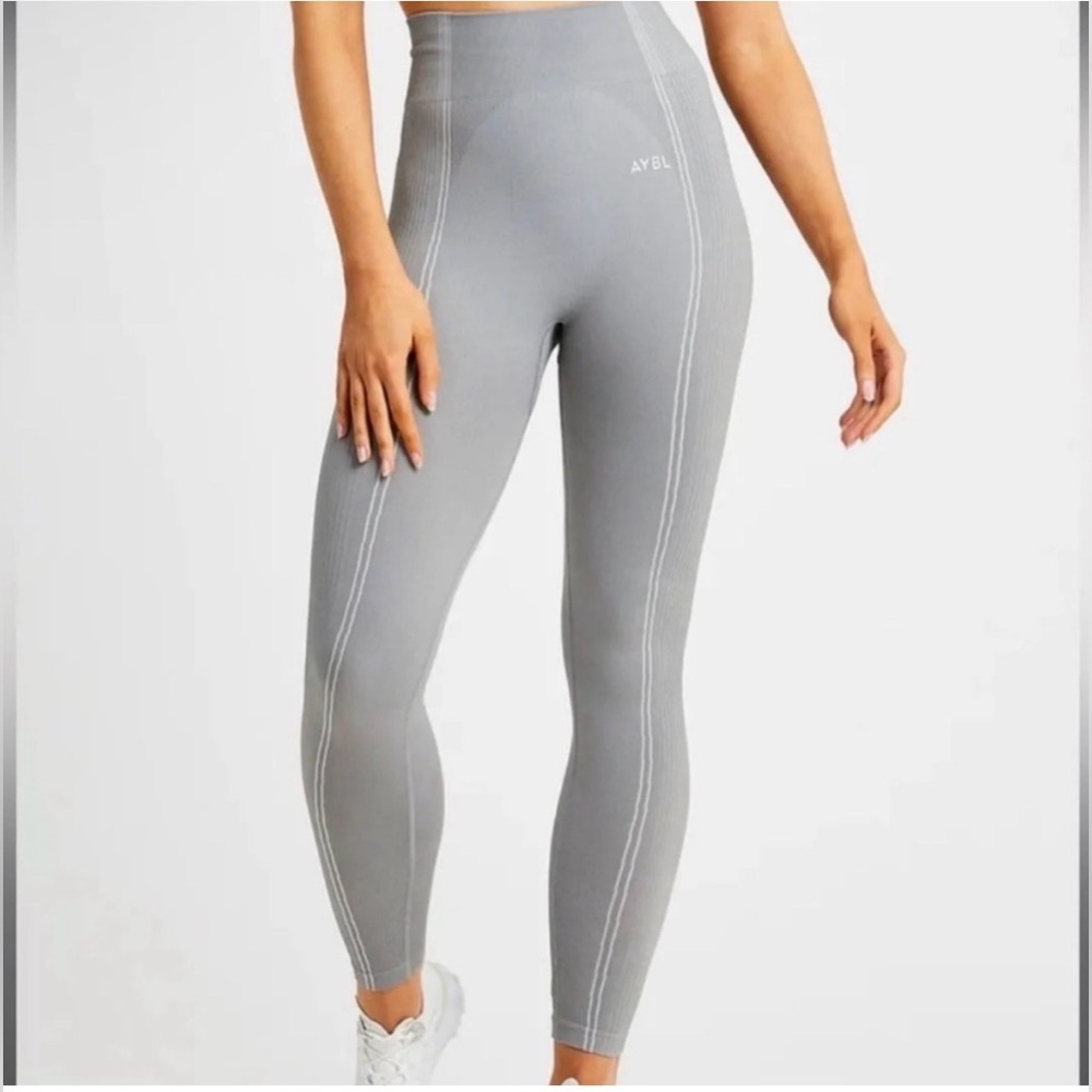 AYBL Gray Reflex Seamless‎ Leggings
